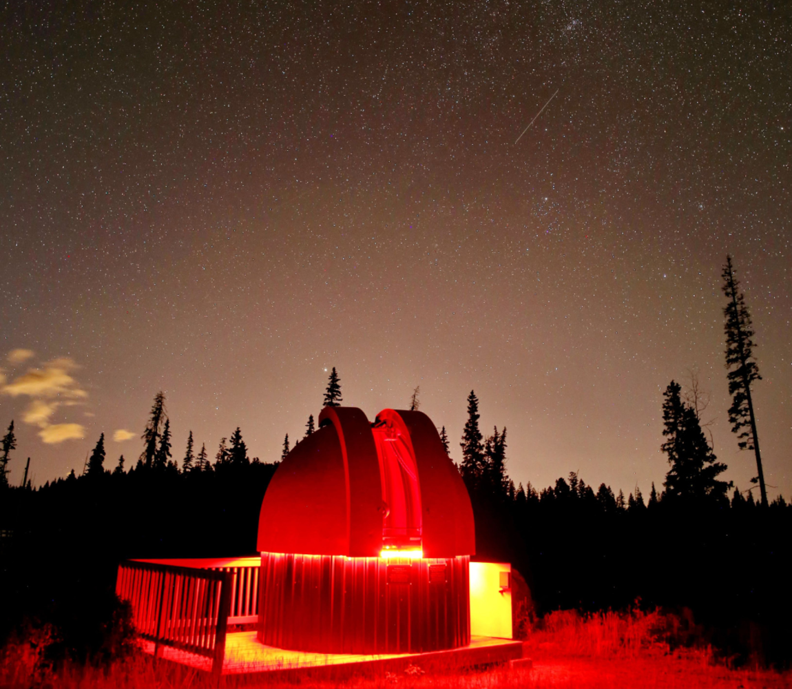 Kamloops Astronomical Society Observatory underneath a starry sky at Stake Lake in Kamloops, BC.